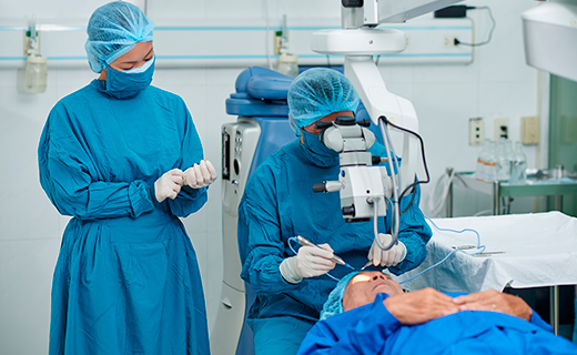 CONSIDERACIONES EN LAS DISFOTOPSIAS POSITIVAS